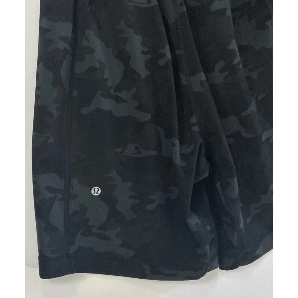 Lululemon Lined Pace Breaker Shorts Men's Medium Black Camo  9